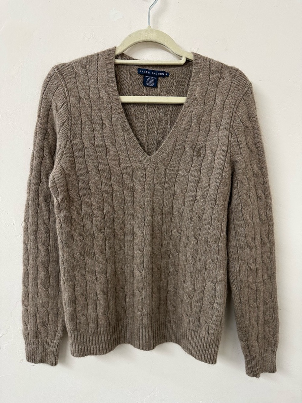 Ralph Lauren Cable V‑Neck Sweater in Taupe